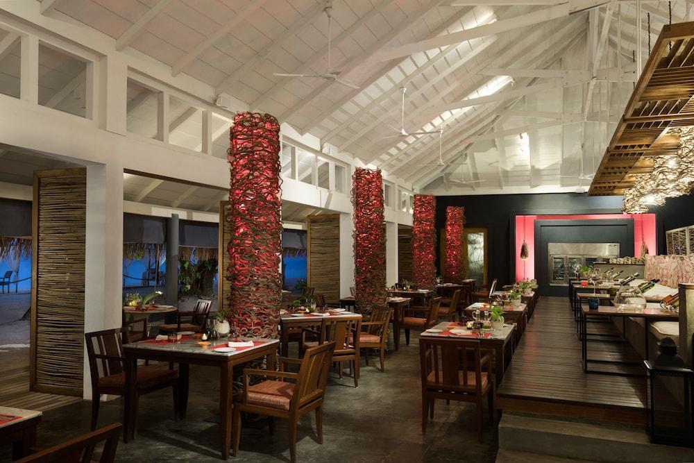Taj Coral Reef & Spa,maldives 5* Hembadhu Island