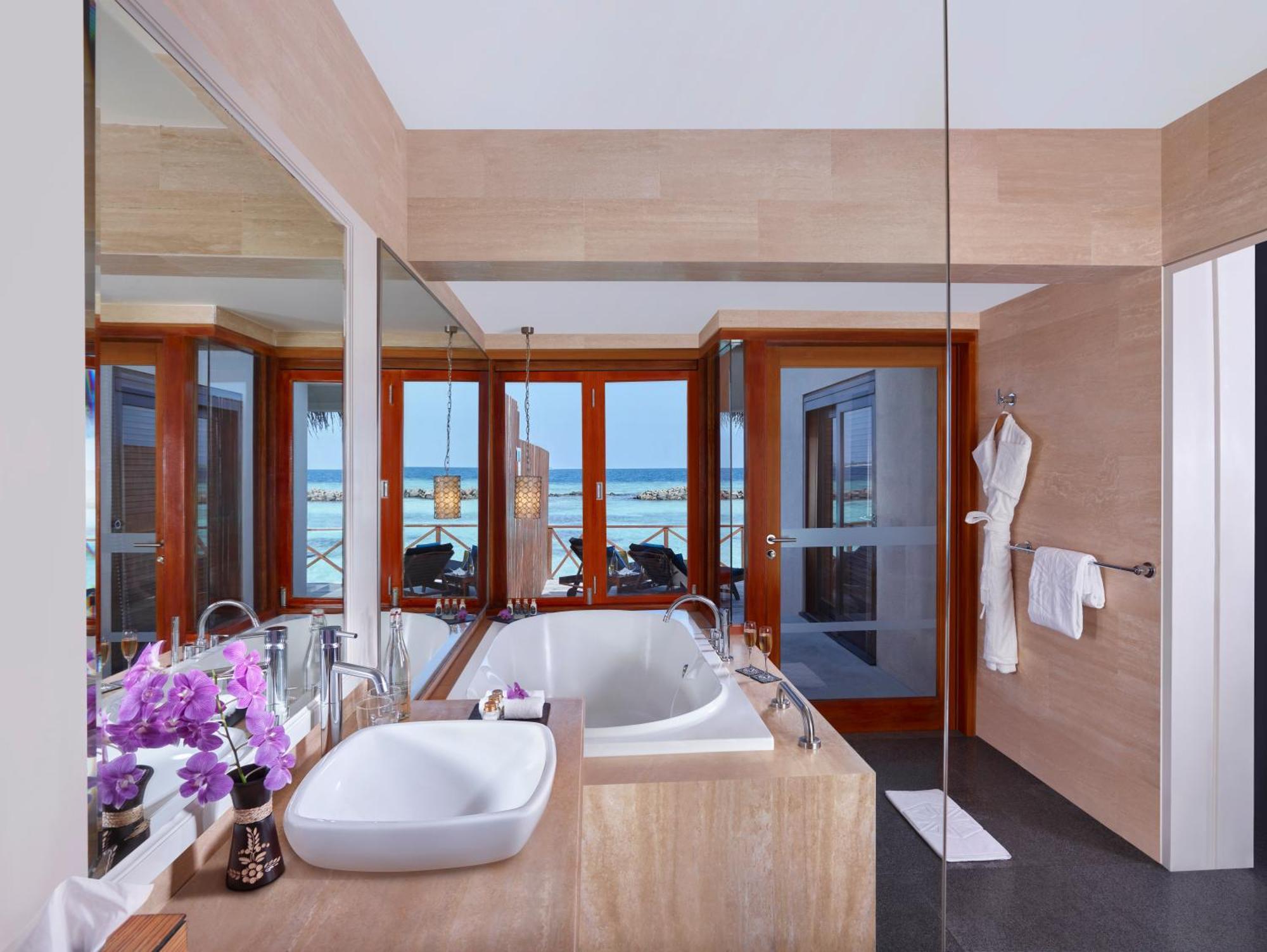 Taj Coral Reef & Spa,maldives 5*