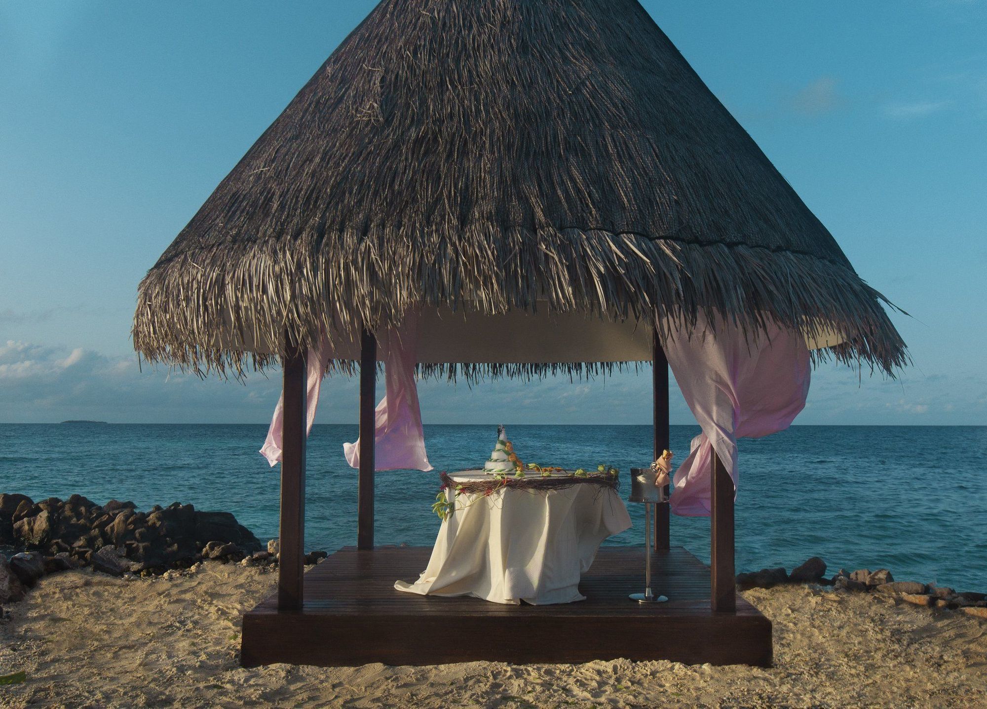 Rezort Taj Coral Reef & Spa,maldives Hembadhu Island